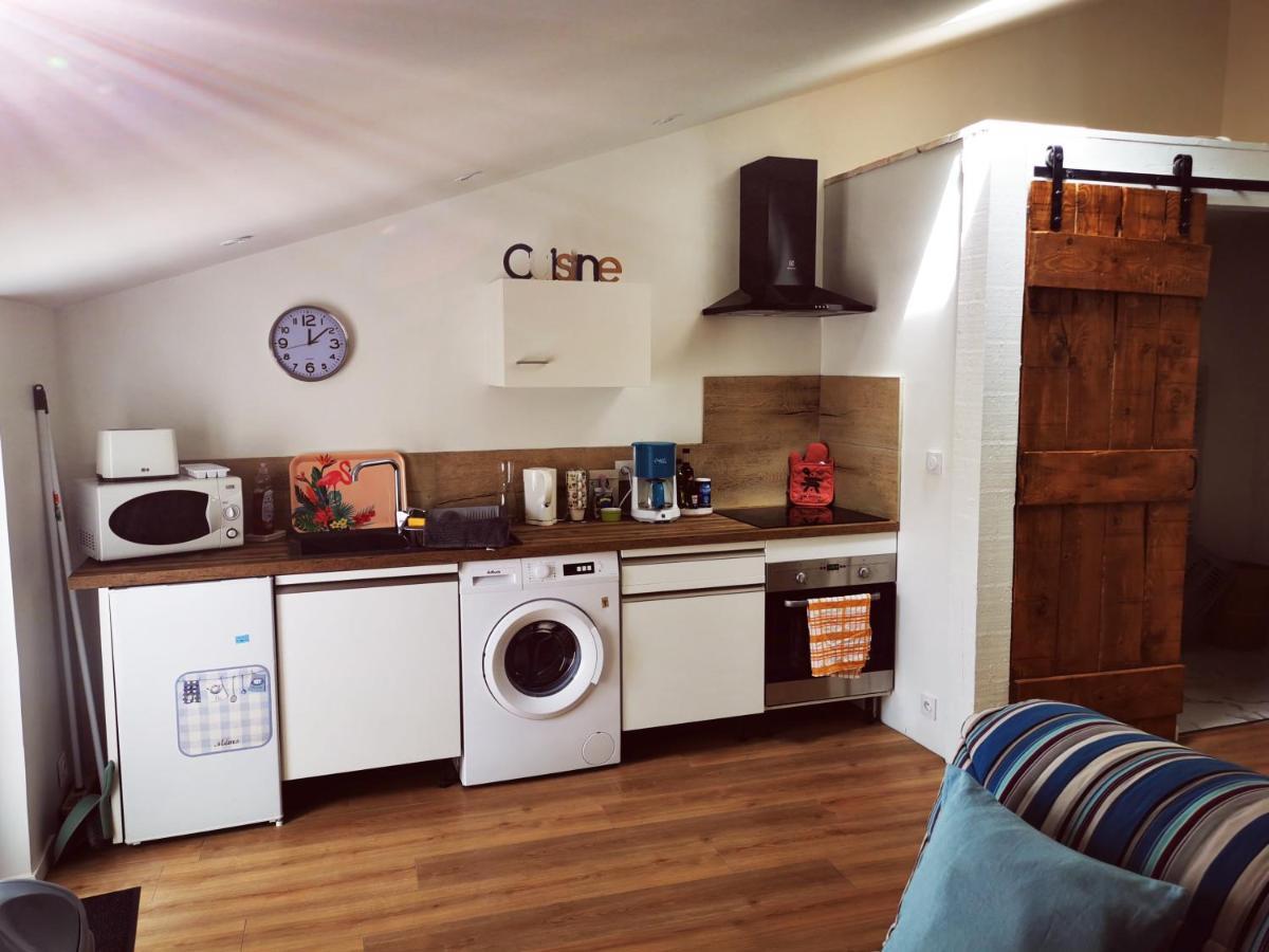 Appartement Avec Terrasse Saint-Martin-de-Bromes Ngoại thất bức ảnh